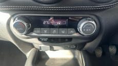 Nissan Juke 1.0 DiG-T 114 N-Connecta 5dr Petrol Hatchback